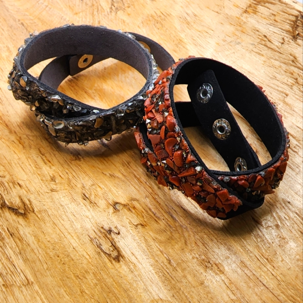 WRAP BRACELETS crushed brown rocks and smoky hematite rhinestones.